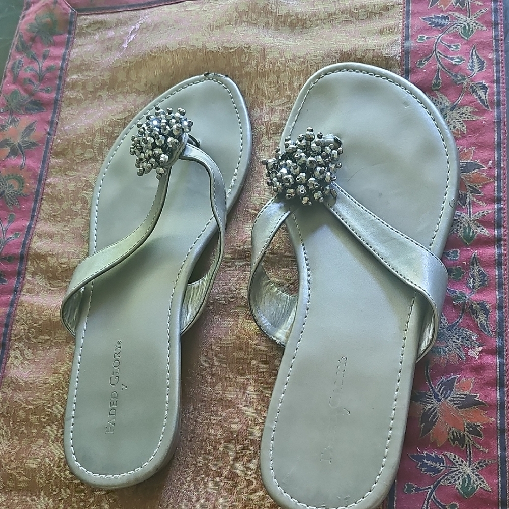 Faded Glory Silver Embellished Women's Sandals